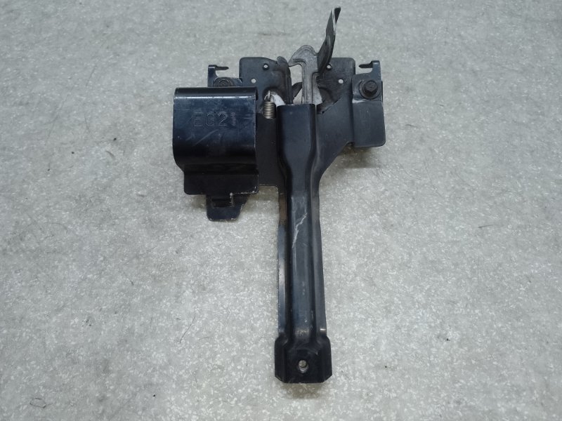 Запчасть замок капота MAZDA CX-7 06-12 2011 2.5 L (L5-VE) EG21-56-620A Б/У Замок капота MAZDA CX-7 06-12 2011 2.5 L (L5-VE) EG21-56-620A Б/У