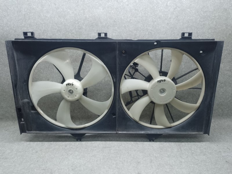 Запчасть диффузор вентилятора основного радиатора LEXUS ES350 06-12 2007 3.5 2GR-FE 1671131250 Б/У Диффузор вентилятора основного радиатора LEXUS ES350 06-12 2007 3.5 2GR-FE 1671131250 Б/У