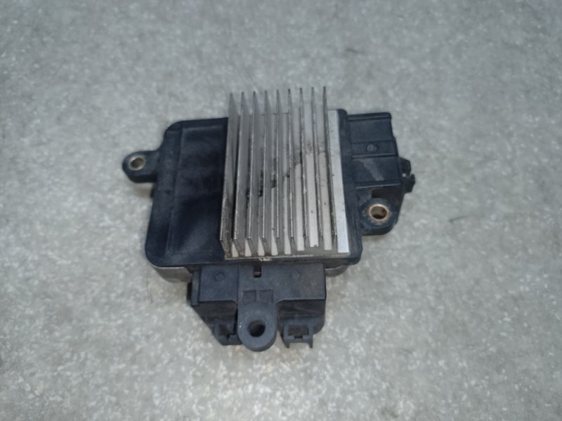 Блок управления вентилятором радиатора ES350 06-12 2007 3.5 2GR-FE Блок управления вентилятором радиатора ES350 06-12 2007 3.5 2GR-FE