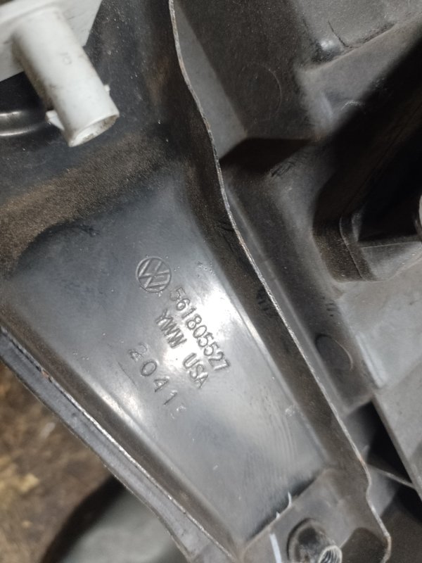 Панель передняя PASSAT B7 11-15 2014 1.8 CPRA