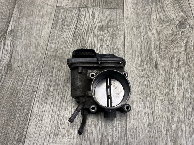 Дроссельная заслонка ELANTRA MD 10-15 2012 1.8 G4NB Дроссельная заслонка ELANTRA MD 10-15 2012 1.8 G4NB