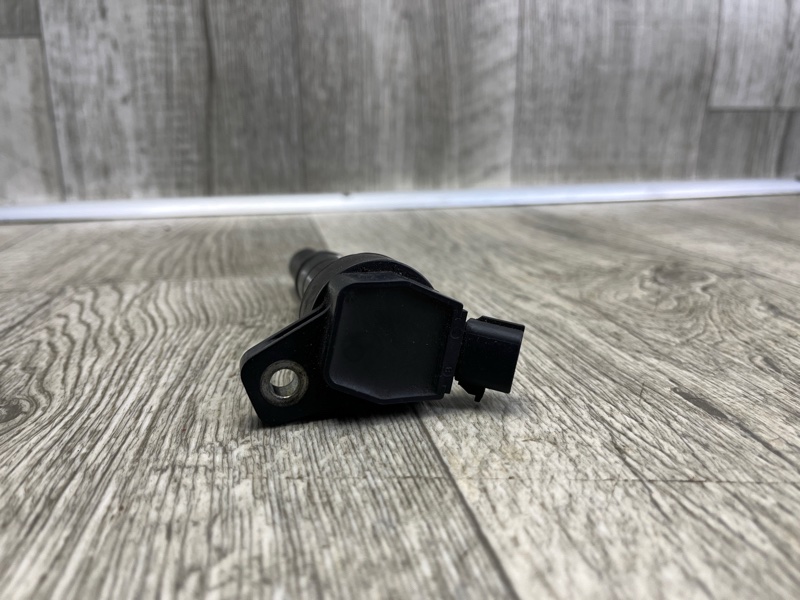 Катушка зажигания ELANTRA MD 10-15 2012 1.8 G4NB Катушка зажигания ELANTRA MD 10-15 2012 1.8 G4NB