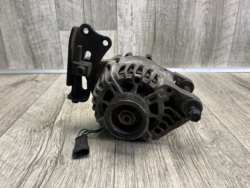 Запчасть генератор HYUNDAI ELANTRA MD 10-15 2012 1.8 G4NB 373002E200 Б/У Генератор HYUNDAI ELANTRA MD 10-15 2012 1.8 G4NB 373002E200 Б/У