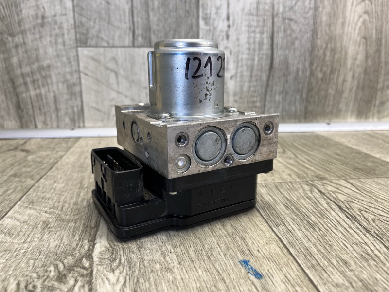 Блок ABS HONDA ACCORD CR 13-18