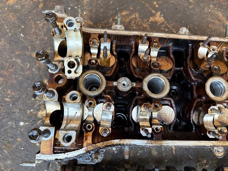 Головка блока цилиндров CAMRY 40 06-11 Головка блока цилиндров CAMRY 40 06-11