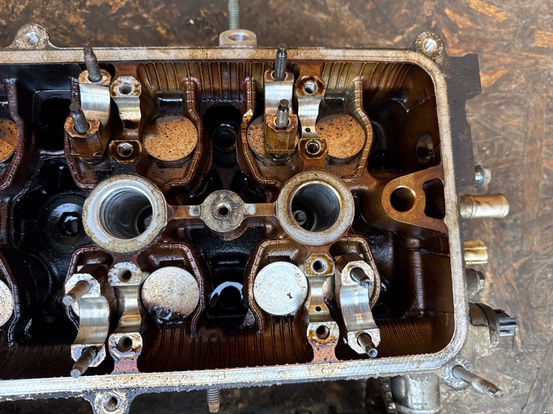 Головка блока цилиндров CAMRY 40 06-11 Головка блока цилиндров CAMRY 40 06-11