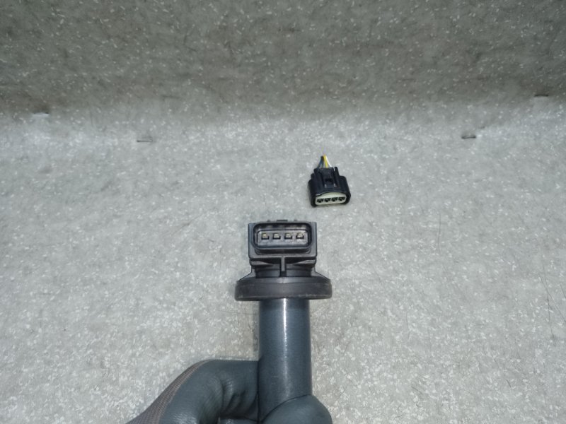 Катушка зажигания TOYOTA PRIUS - 20 03-11 1.5 1NZ-FXE Катушка зажигания TOYOTA PRIUS - 20 03-11 1.5 1NZ-FXE