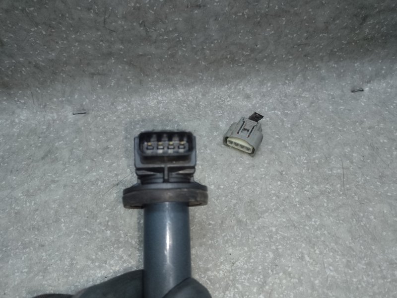 Катушка зажигания TOYOTA PRIUS - 20 03-11 1.5 1NZ-FXE Катушка зажигания TOYOTA PRIUS - 20 03-11 1.5 1NZ-FXE