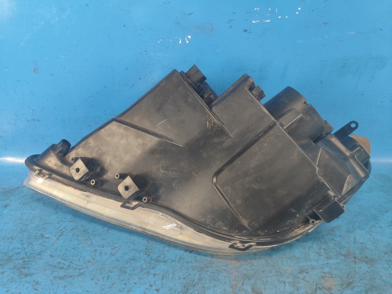 Фара правая KIZASHI 09-14 2010 J24B Фара правая KIZASHI 09-14 2010 J24B