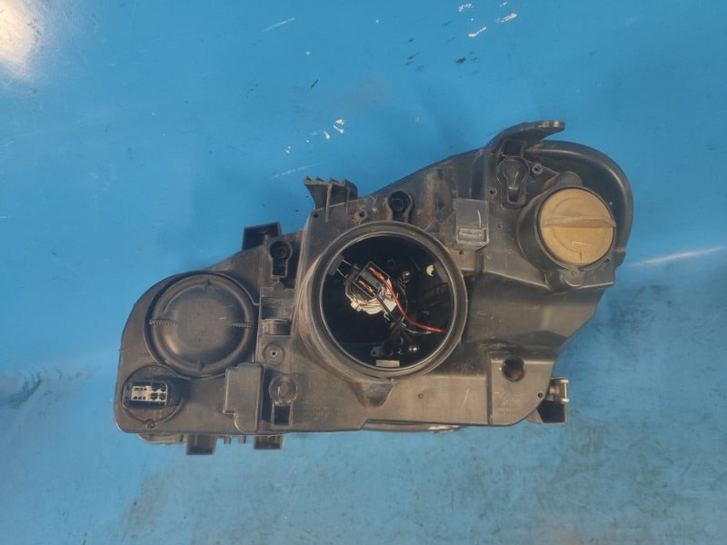 Фара правая KIZASHI 09-14 2010 J24B Фара правая KIZASHI 09-14 2010 J24B