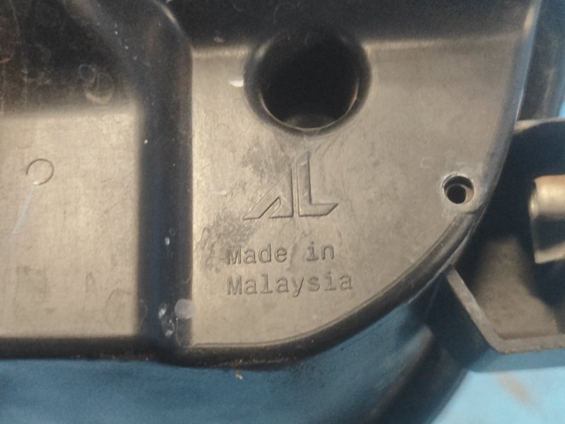 Фара правая KIZASHI 09-14 2010 J24B Фара правая KIZASHI 09-14 2010 J24B