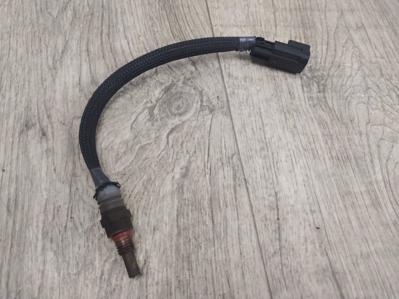 Датчик температуры охлаждающей жидкости HUMMER H3 05-10 2006 L52 3.5 L 12601050 Б/У