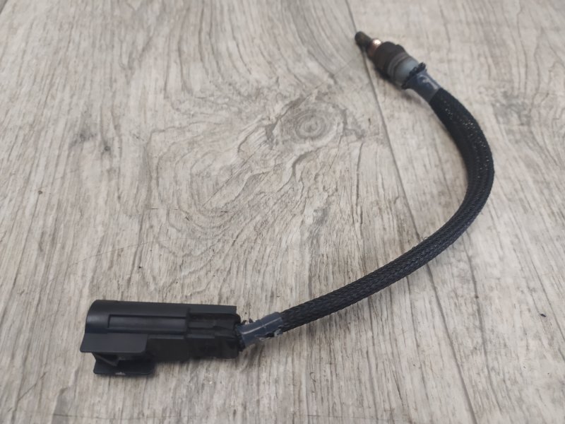 Датчик температуры охлаждающей жидкости H3 05-10 2006 L52 3.5 L