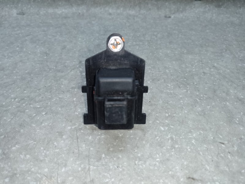 Резистор вентилятора радиатора TOWN & COUNTRY (RT) 2015 3.6 V6 ERB Резистор вентилятора радиатора TOWN & COUNTRY (RT) 2015 3.6 V6 ERB