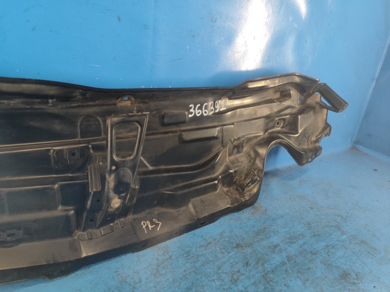 Поддон механизма дворников TOYOTA PRIUS - 30 09-17