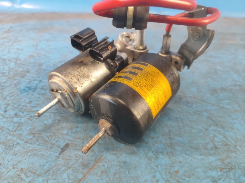 Вакуумный усилитель тормозов PRIUS - 30 09-17