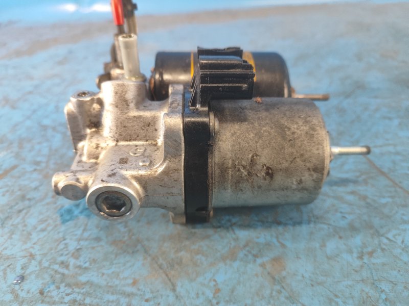 Вакуумный усилитель тормозов PRIUS - 30 09-17