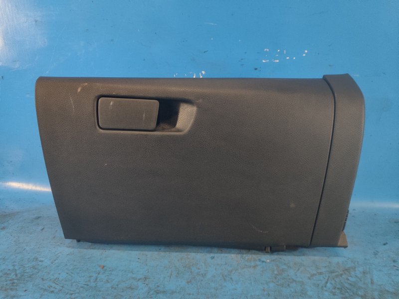 Бардачок NISSAN X-TRAIL/ROGUE T33 20- 2021 2.5 PR25DD 68102-6RB0A Б/У