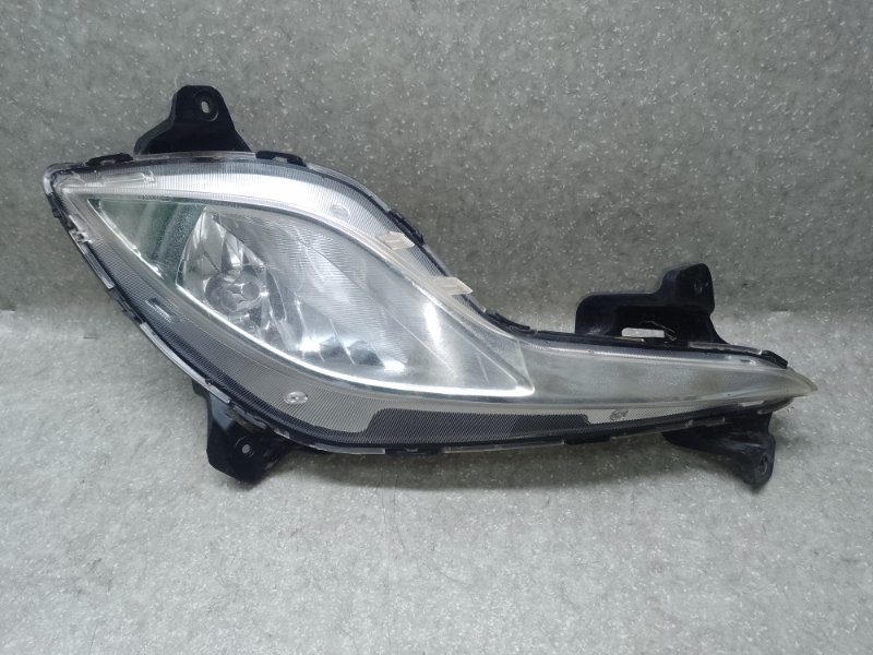 Противотуманная фара правая HYUNDAI SONATA YF 10-14 2012 2.4 G4KK 922024R000 Б/У