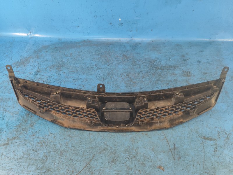 Решетка радиатора HONDA CIVIC 4D 06-11