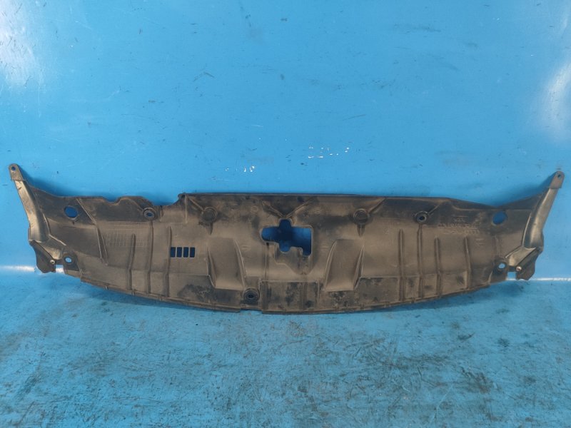 Накладка замка капота CIVIC 4D 06-11