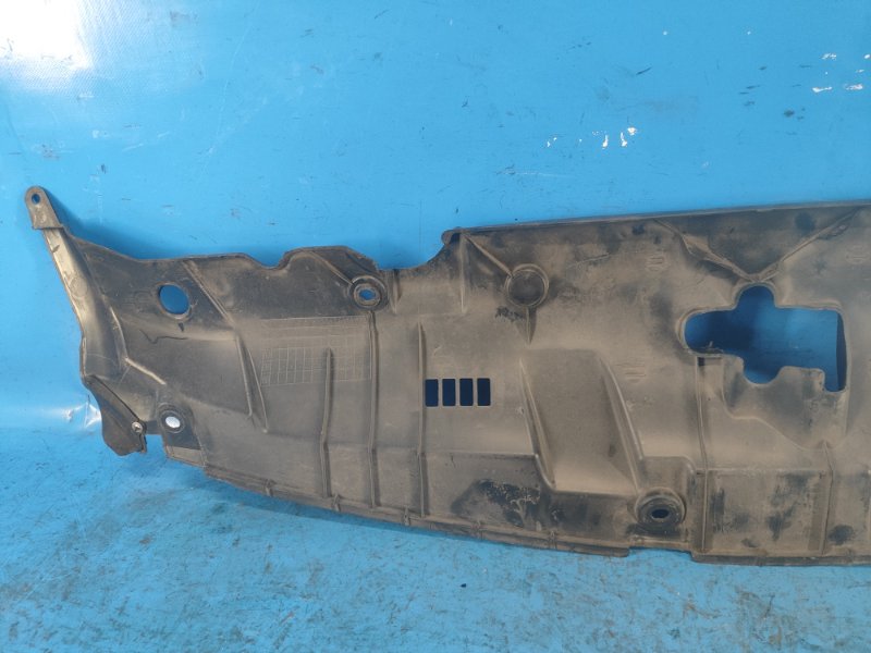 Накладка замка капота CIVIC 4D 06-11