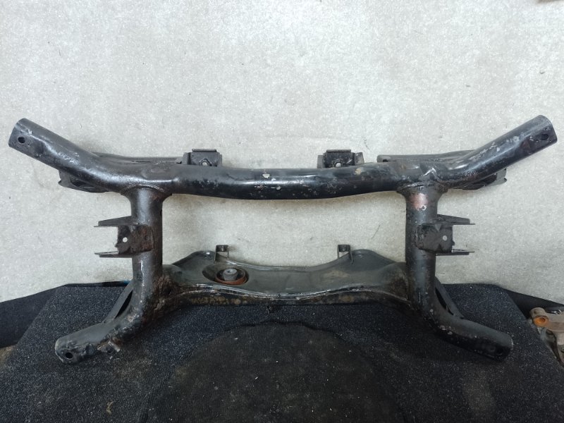 Запчасть балка задней подвески MITSUBISHI OUTLANDER XL 05-13 4100A036 Б/У Балка задней подвески MITSUBISHI OUTLANDER XL 05-13 4100A036 Б/У