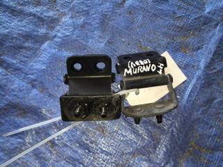 Петля крышки багажника левая NISSAN MURANO Z50 02-07 Б/У Петля крышки багажника левая NISSAN MURANO Z50 02-07