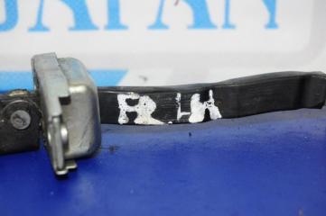 Ограничитель двери передний левый AURIS 06-12