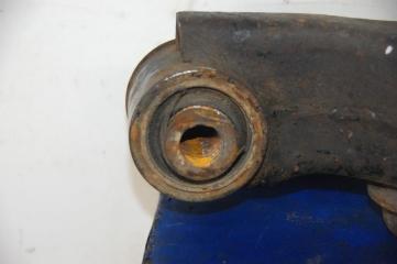 Рычаг передней подвески нижний передний правый SORENTO BL 02-09