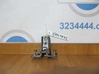 Петля двери нижняя задняя правая OUTLANDER 03-07