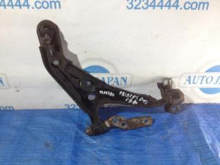 Рычаг передней подвески нижний передний правый NISSAN PRIMERA P-10 90-96