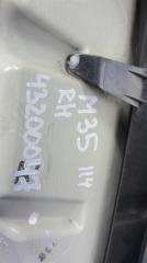 Фонарь наружный задний правый M35/M45 04-10