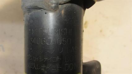 Амортизатор передний правый LANCER X 10 07-15