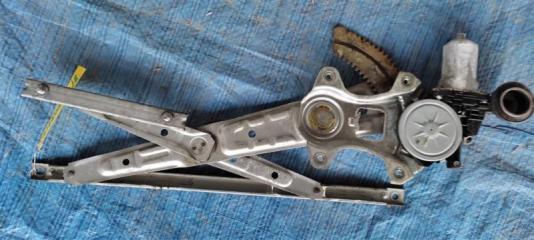 Стеклоподъемник задний левый M35/M45 04-10 2006 Седан 3.5 VQ35DE