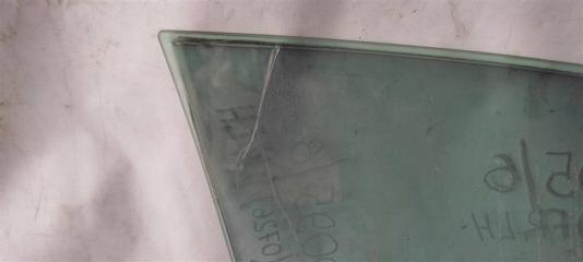 Стекло двери переднее левое TOYOTA AVALON 05-12 GSX30 3.5 2GR-FE