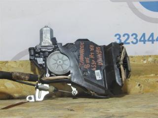 Замок двери задний левый TOYOTA SIENNA 03-10 2009 Б/У Замок двери задний левый TOYOTA SIENNA 03-10 2009