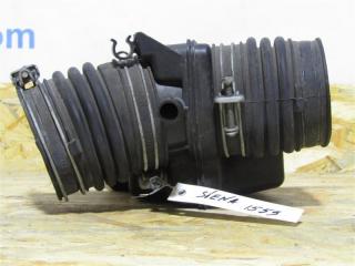 Патрубок воздушного фильтра TOYOTA SIENNA 03-10 GSL20 3.5 2GR-FE