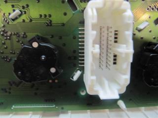 Панель приборов MITSUBISHI GALANT 03-12 Седан 2.4