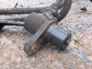Датчик ABS передний правый CAMRY 30 02-06 2004 ACV30 2.4 2AZFE