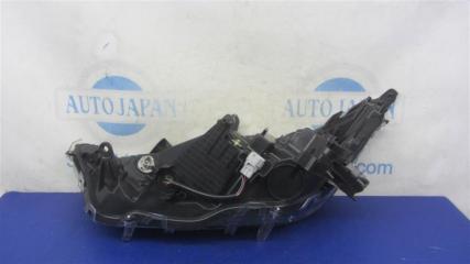 Фара передняя правая RAV4 18-