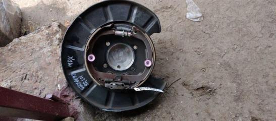 Цапфа задняя левая MDX (YD3) 13-21 2014 Внедорожник 3.5