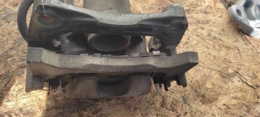 Суппорт тормозной передний левый ALTIMA L33 12-18 2018 L33 2.5