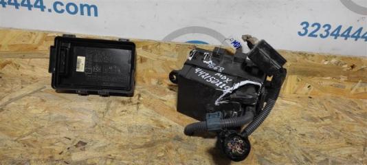 Блок предохранителей моторный отсек MDX (YD2) 06-13 2006 YD2 3.7