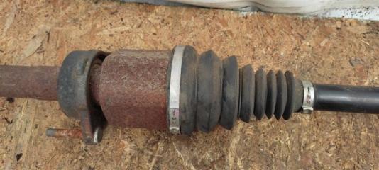 Привод передний правый SIENNA 11-16