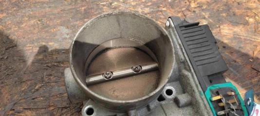 Дроссельная заслонка FX S50 03-08 2007 Внедорожник 3.5