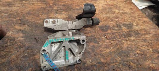 Кронштейн опоры двигателя правый FX S50 03-08 2007 Внедорожник 3.5