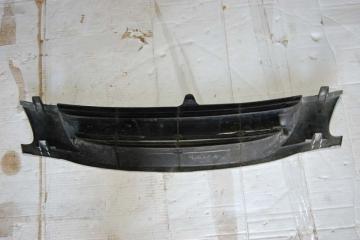 Решетка радиатора AVENSIS 97-03