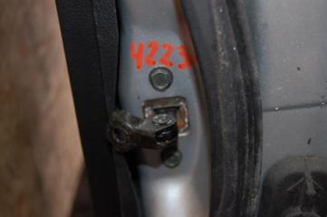 Ограничитель двери задний левый NISSAN MURANO Z50 02-07