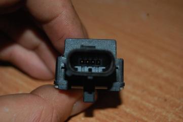 Датчик удара TOYOTA COROLLA 150 06-13